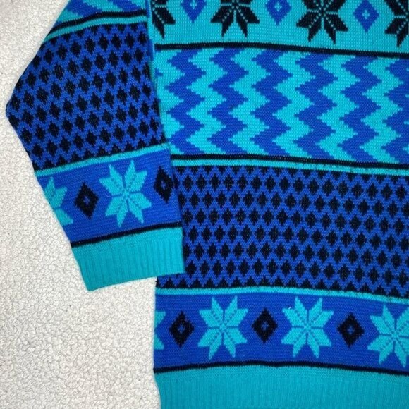 Vintage Sears The Fashion Place Acrylic Snowflake Sweater: Size 36/ Medium - Picture 5 of 10